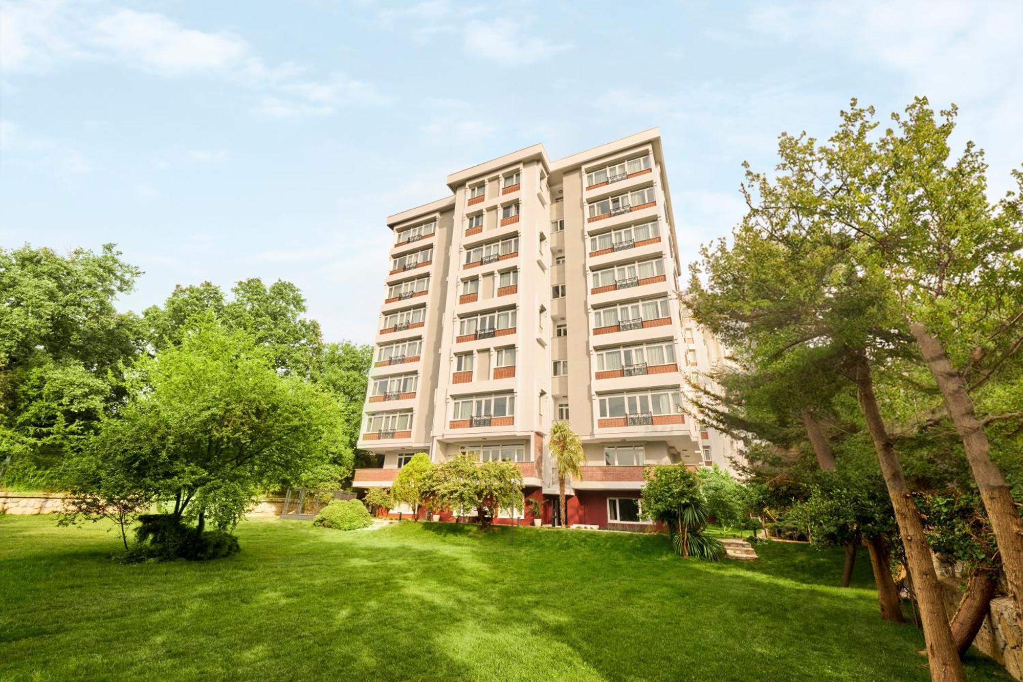 The Marmara Camlica Hotel Истанбул Екстериор снимка
